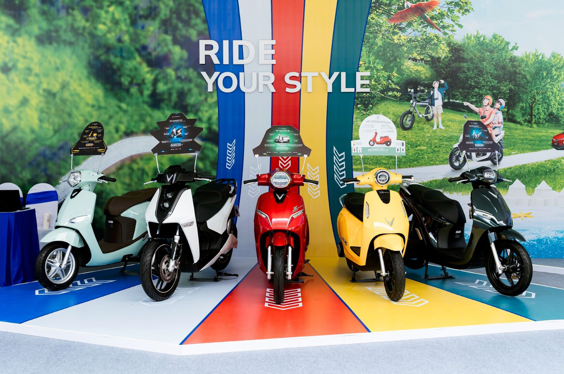 Vì sao pin xe máy điện VinFast lại có giá thành đắt đỏ?