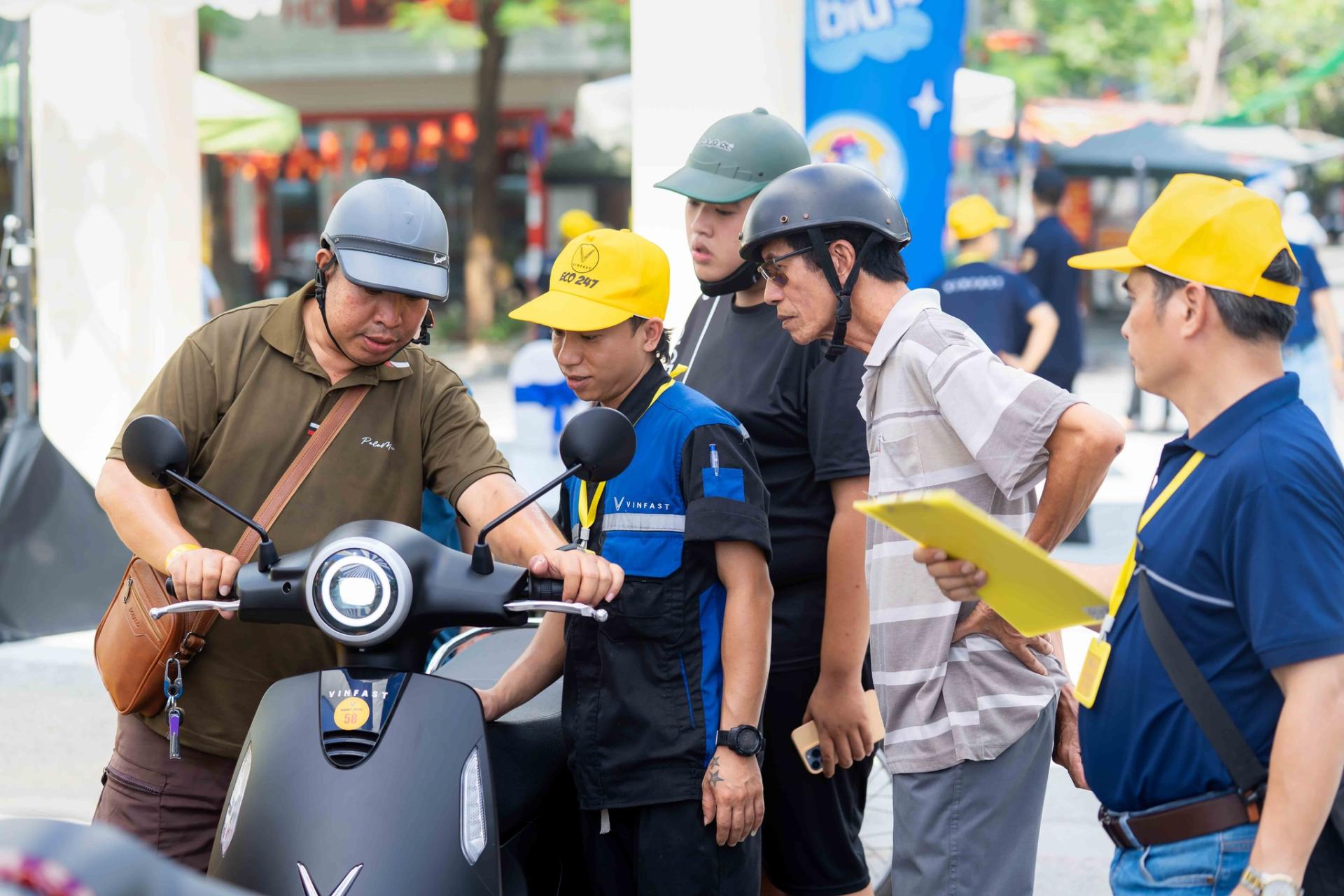 Vingroup Tuyên Chiến Với Tin Giả: Khởi Kiện Hàng Loạt Tài Khoản Mạng Xã Hội